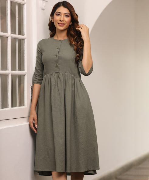 Half Shirt Buttoned Linen Dress